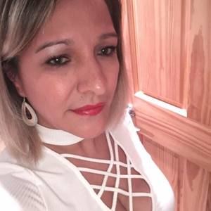 Meet your Posher, Sabina